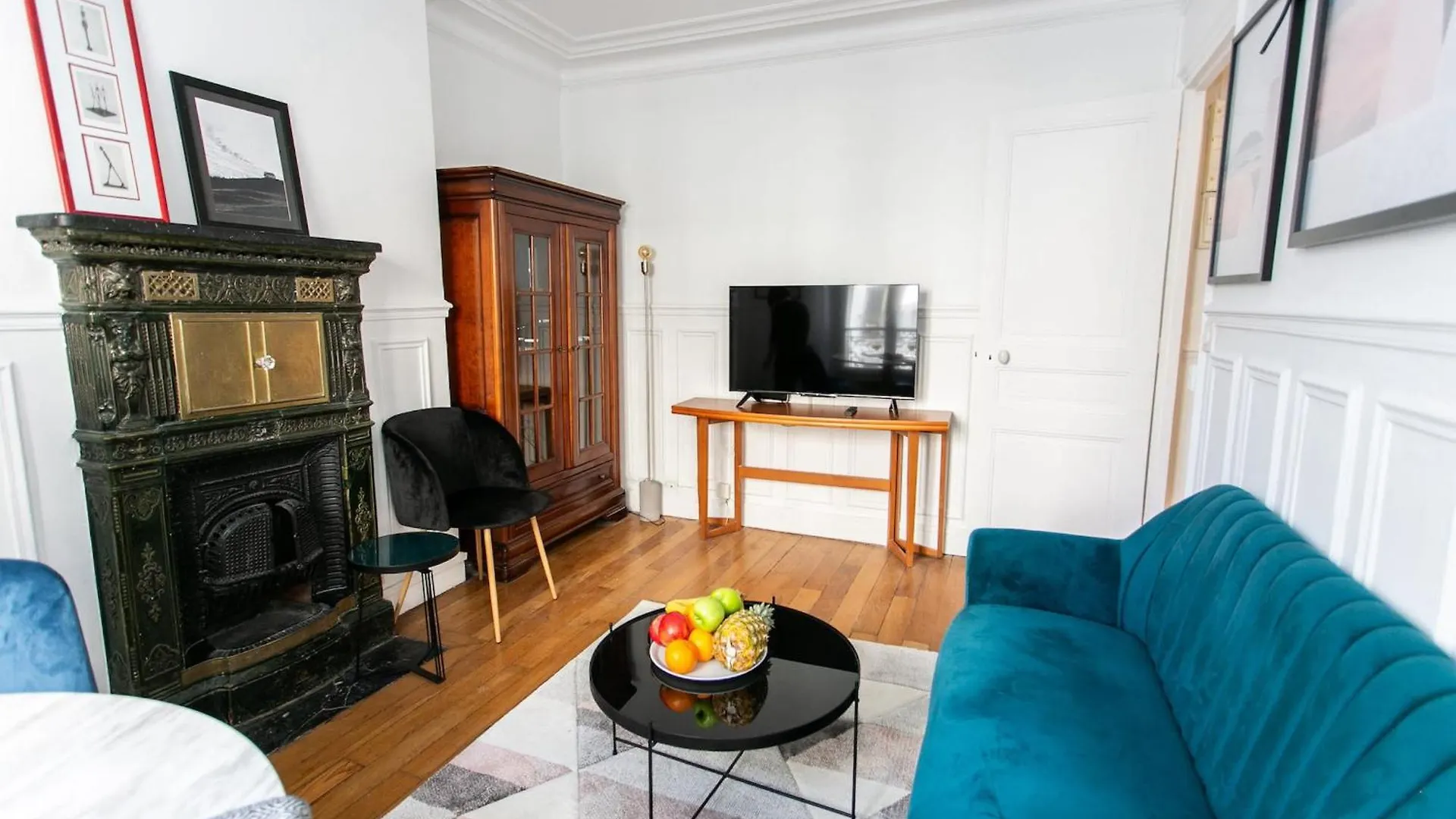 Apartment Marche 2Br Cosy